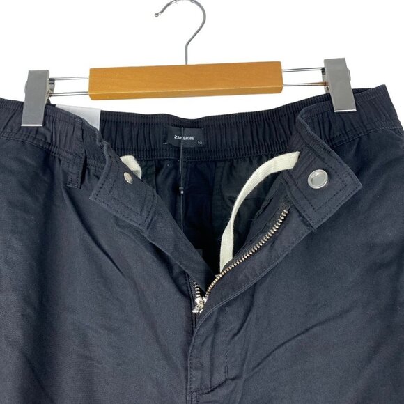 Zanerobe Men's Black Hike Jumpa Tapered Cargo Pocket Pant in US 32 - Picture 4 of 13